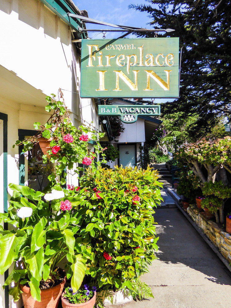 Carmel Fireplace Inn מראה חיצוני תמונה