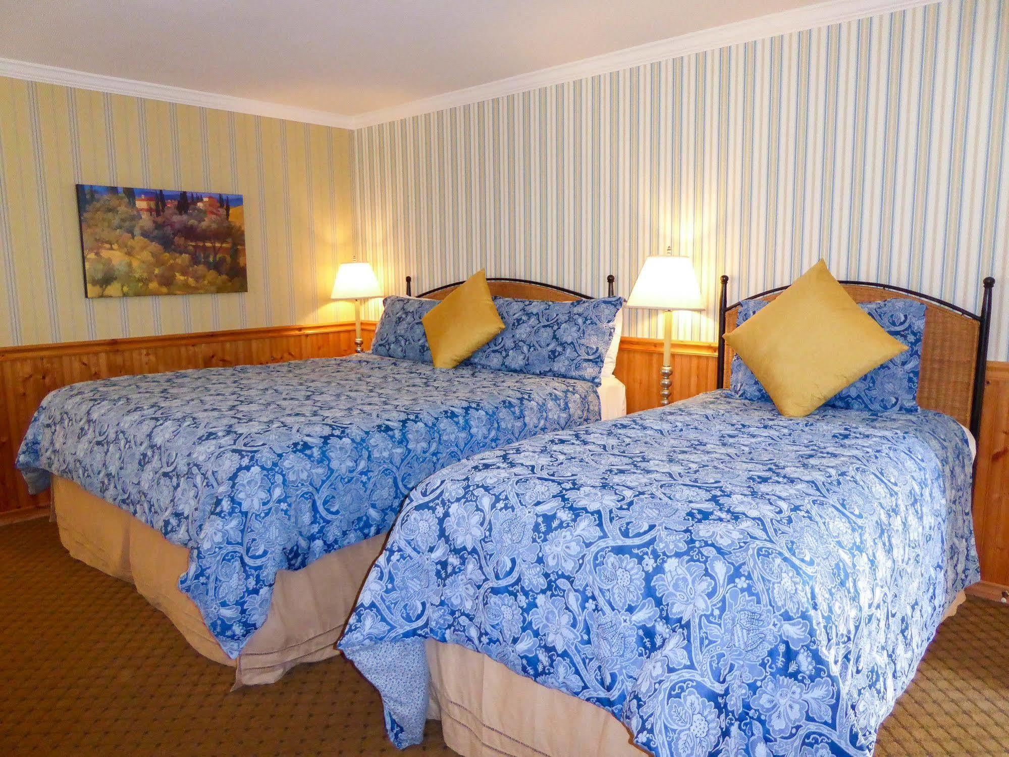 Carmel Fireplace Inn מראה חיצוני תמונה